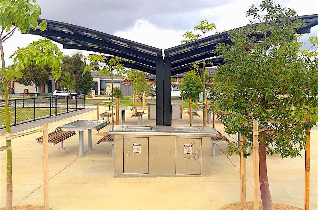Patio Perfection: Integrating Shade Sails into Outdoor Living Spaces on the Mornington Peninsula